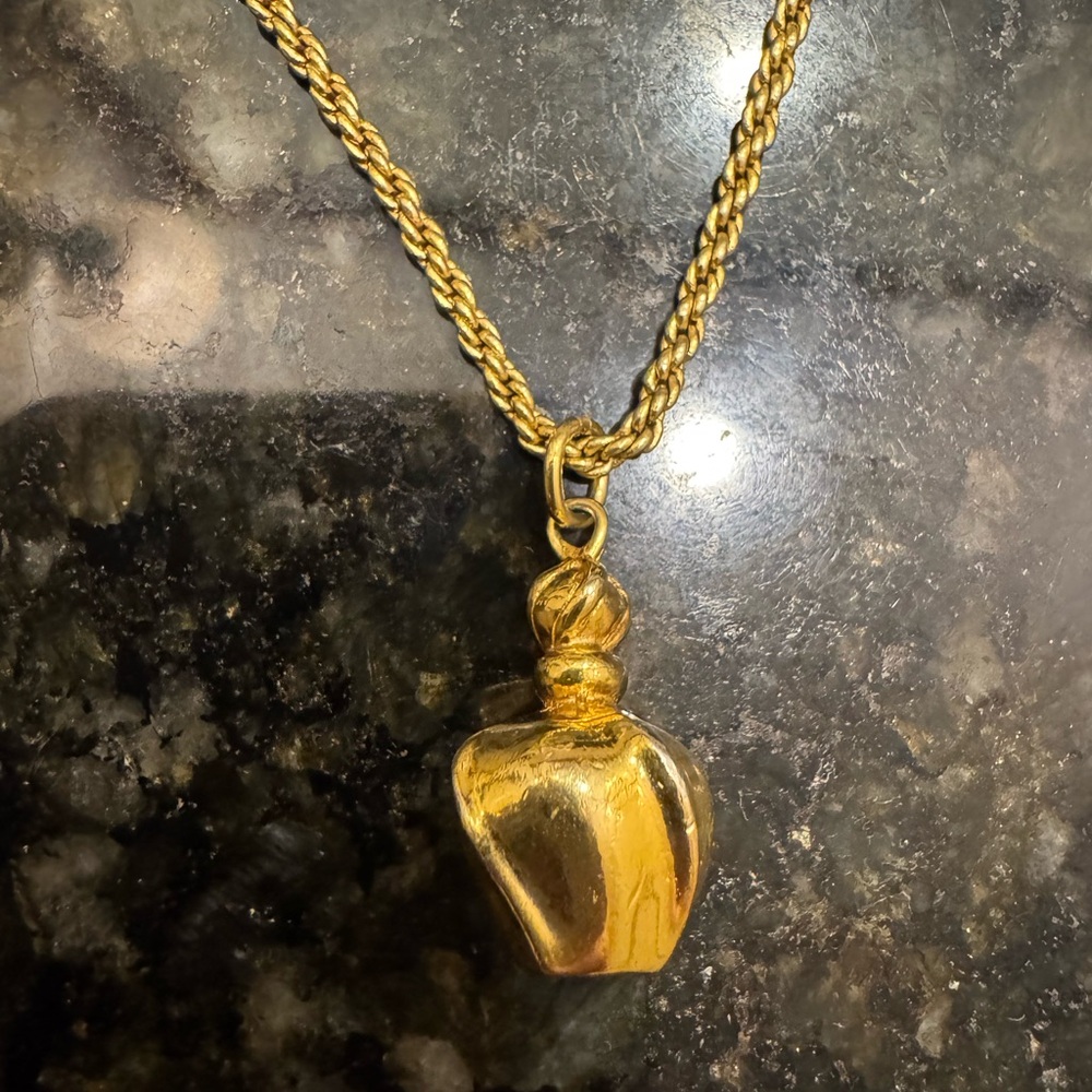 Christian Dior Perfume Bottle Necklace - Picture 5 of 8